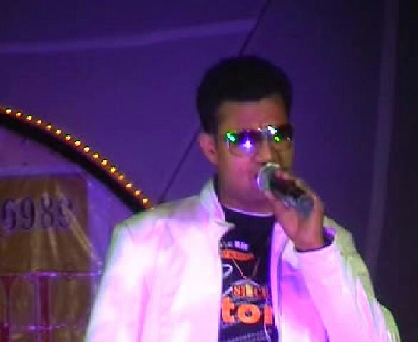 best male bollywood singer amritsar